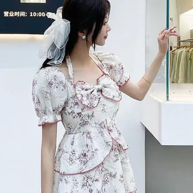 YICHEN COSPLAY