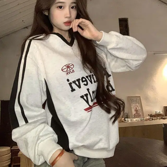 YICHEN V