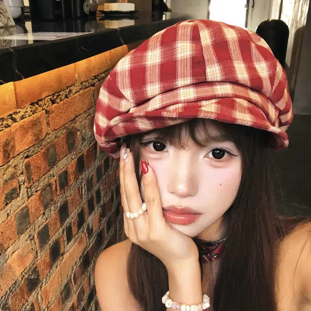 杨同学 日系文艺复古格纹画家 涤纶 贝雷帽 女款 红白/蓝白/黑白