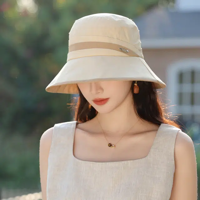 杨同学 韩版拼色时尚百搭金属小标优雅高级感遮阳防晒 涤纶 渔夫帽 女款 米色/卡其/咖啡/黑色