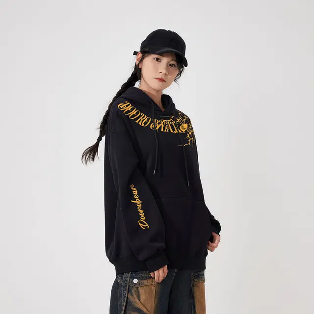 萌芽熊 萌芽熊美式高街过肩袖口蜘蛛网字母印花图案休闲舒适宽松百搭精选个性高级户外运动日常通勤长袖连帽卫衣 男女同款