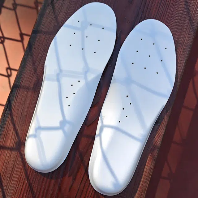 AJdunk eva