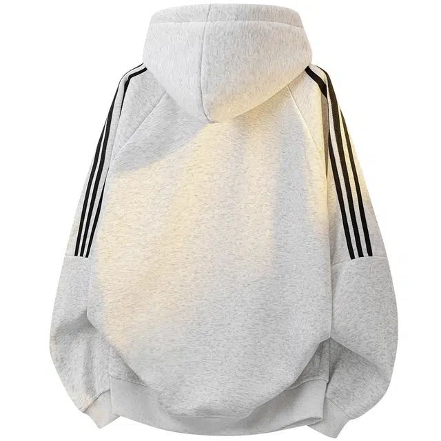 NINETEEN AUTUMN logo