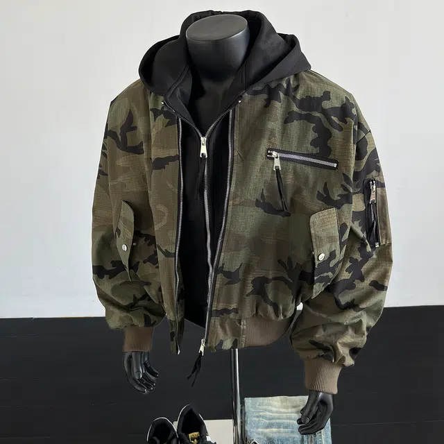 BLACK AT bomber