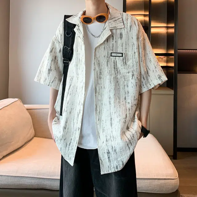 北欧攻略 美式高级感条纹碎花小清新少年感垂感舒适亲肤透气短袖衬衣外套宽松大码加肥加大休闲通勤痞帅翻领衬衫 男女同款