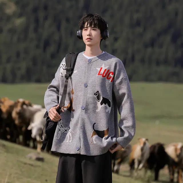 北欧攻略 美式慵懒风动物小狗刺绣图案长袖开衫圆领单排扣打底衫休闲宽松落肩秋冬加厚保暖大码针织卫衣外套百搭潮流可爱毛衣 男女同款