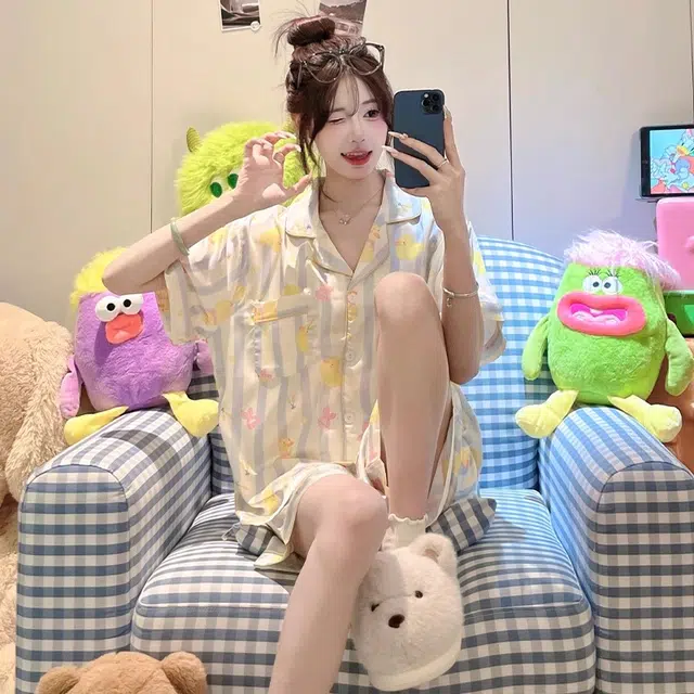 俏韵 翻领薄款条纹短袖上衣可爱家居服可外穿三分裤夏季睡衣套装 女款