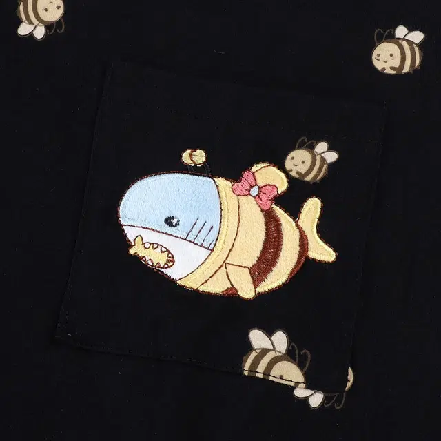 俏韵 翻领卡通蜜蜂鲨鱼家居服可外穿短袖三分裤睡衣套装 男女同款