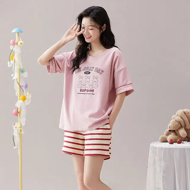 俏韵 圆领夏季舒适短袖三件套带胸垫甜美薄款凉感家居服可外穿睡衣套装 女款