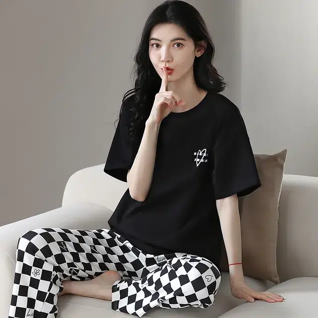 俏韵 舒适柔软爱心格子短袖长裤家居服睡衣套装 女款