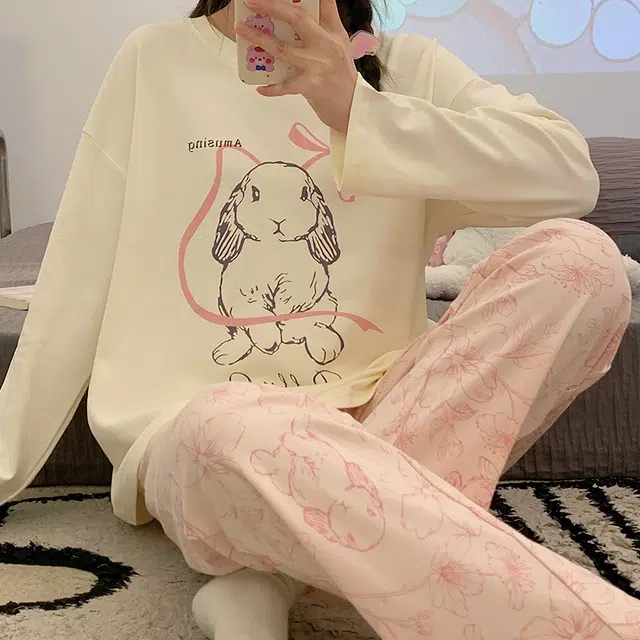 俏韵 圆领卡通春秋季仿棉长袖长裤简约印花休闲甜美薄款舒适家居服可外穿睡衣套装 女款