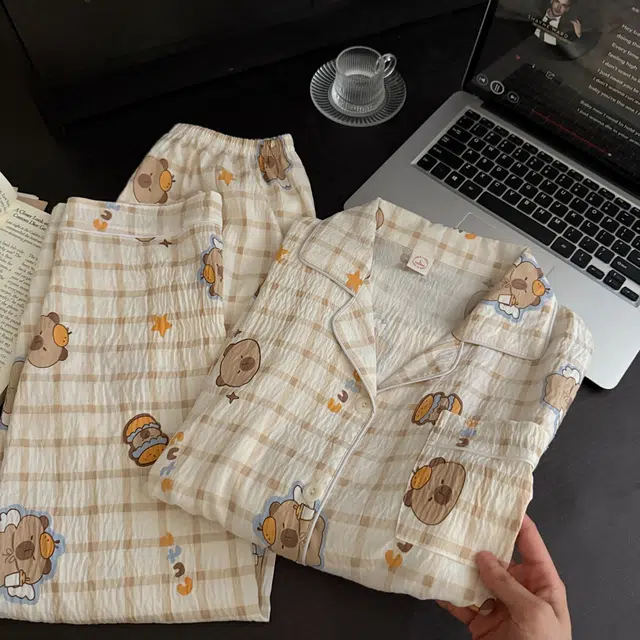 俏韵 翻领卡通卡皮巴拉春秋季云朵棉舒适长袖长裤甜美可爱薄款家居服可外穿睡衣套装 女款