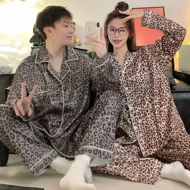 俏韵 凉感透气冰丝开衫长袖长裤可外穿睡衣套装 男女同款