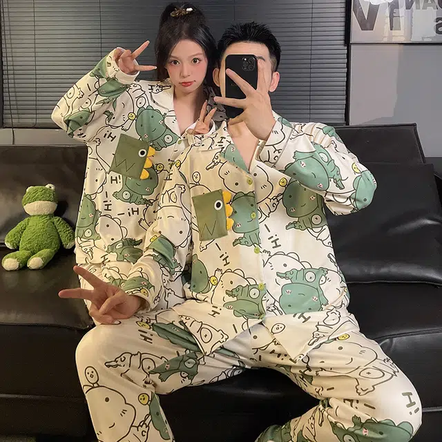 俏韵 翻领卡通小恐龙秋冬季德绒保暖长袖长裤甜美印花可爱舒适家居服可外穿睡衣套装 男女同款