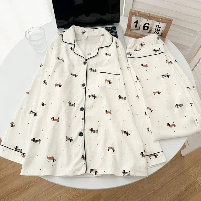 俏韵 翻领卡通腊肠狗春秋季云朵棉舒适长袖长裤甜美可爱薄款家居服可外穿睡衣套装 女款