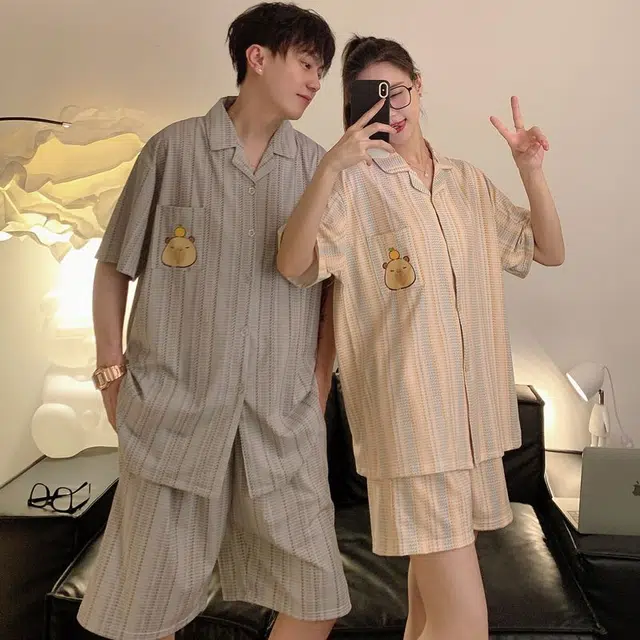 俏韵 翻领卡通短袖卡皮巴拉薄款家居服可外穿睡衣套装 男女同款