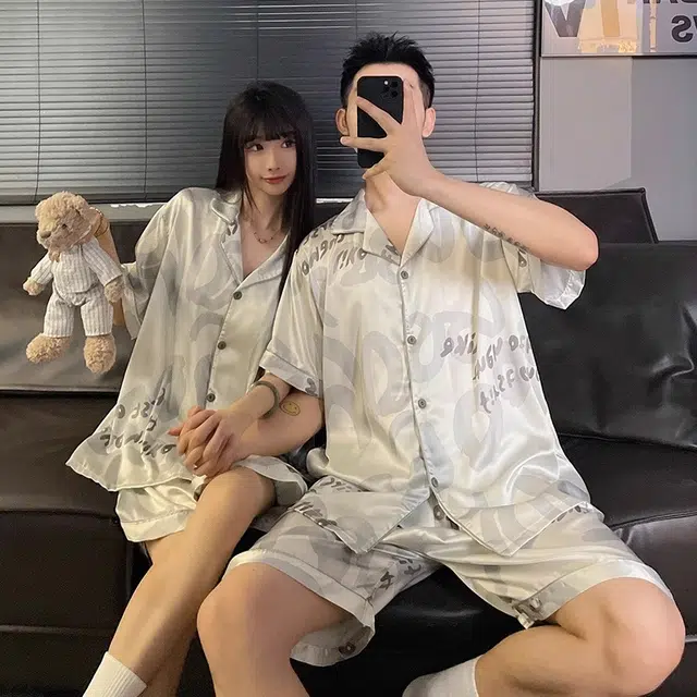 俏韵 翻领短袖高级感薄款凉感家居服可外穿三分裤夏季睡衣套装 男女同款