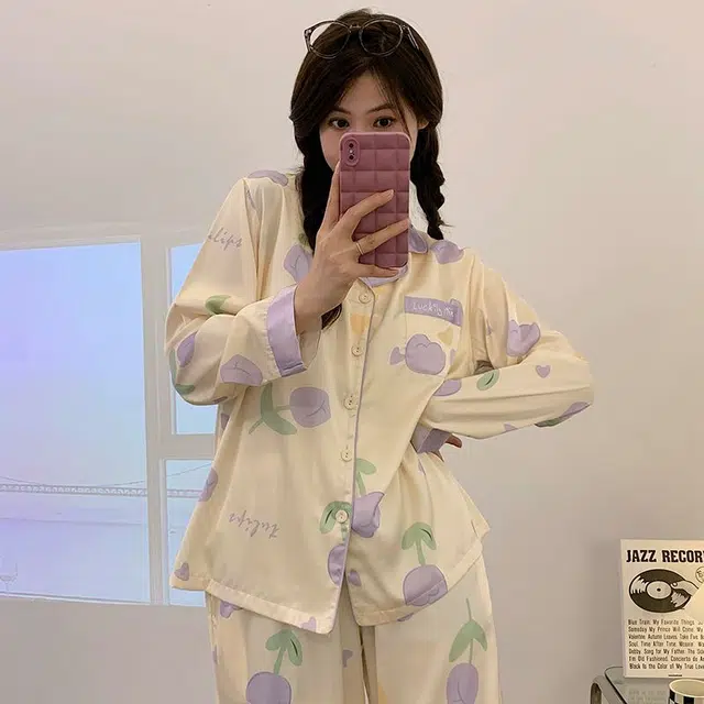 俏韵 翻领春秋季冰雪丝简约长袖长裤甜美休闲舒适薄款家居服可外穿睡衣套装 女款