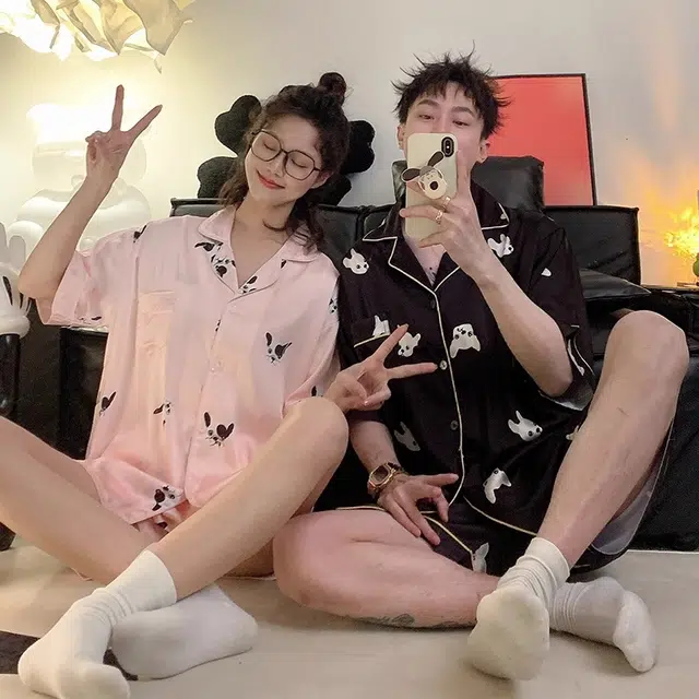 俏韵 翻领卡通休闲风冰丝短袖薄款家居服可外穿夏季睡衣套装 男女同款