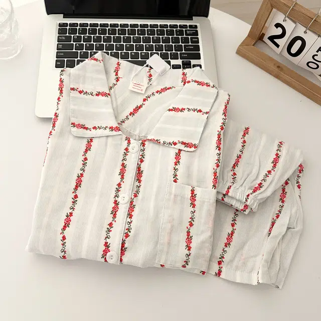 俏韵 翻领夏季条纹甜美可爱短袖短裤夏天休闲舒适薄款家居服可外穿睡衣套装 女款