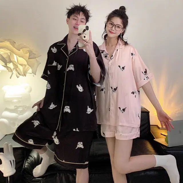 俏韵 翻领卡通休闲风冰丝短袖薄款家居服可外穿夏季睡衣套装 男女同款