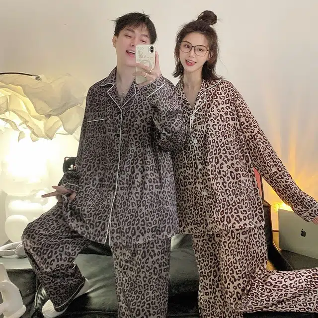 俏韵 凉感透气冰丝开衫长袖长裤可外穿睡衣套装 男女同款