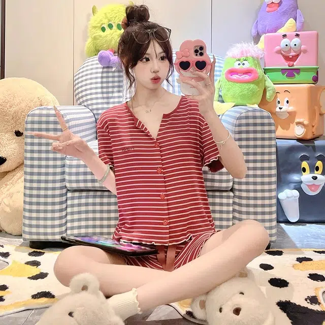 俏韵 凉感短袖上衣家居服可外穿三分裤夏季睡衣套装 女款