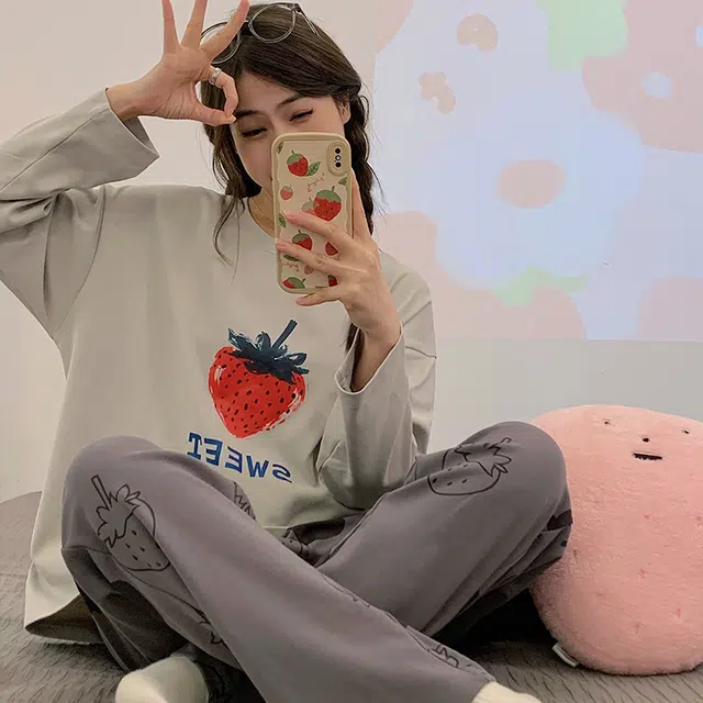 俏韵 圆领春秋季仿棉长袖简约印花休闲甜美可爱薄款舒适家居服可外穿睡衣套装 女款