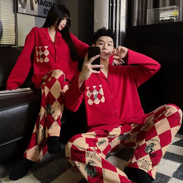 俏韵 翻领卡通春秋季长袖长裤甜美时尚舒适高级感家居服可外穿睡衣套装 男女同款