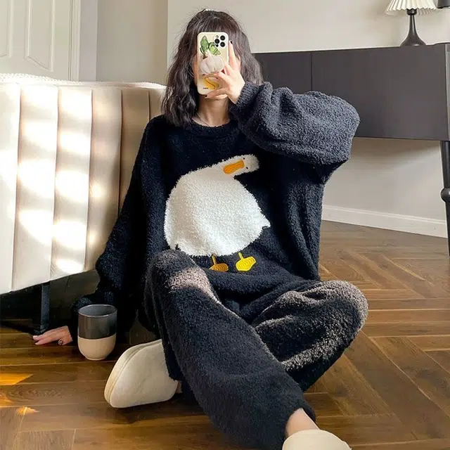 俏韵 半边绒加厚卡通长袖长裤家居服睡衣套装 女款 黑色