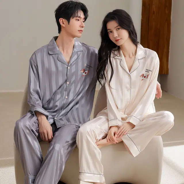 俏韵 翻领卡通春秋季冰丝简约长袖长裤甜美印花可爱舒适家居服可外穿睡衣套装 男女同款