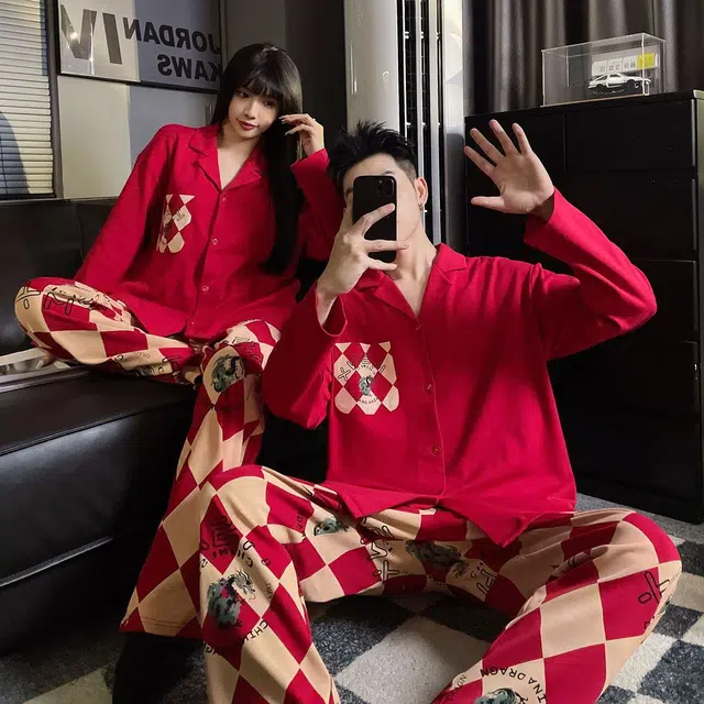 俏韵 翻领卡通春秋季长袖长裤甜美时尚舒适高级感家居服可外穿睡衣套装 男女同款