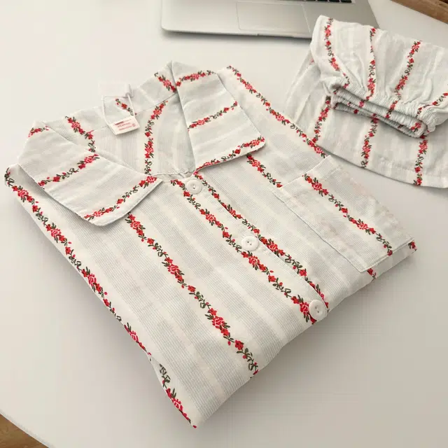 俏韵 翻领夏季条纹甜美可爱短袖短裤夏天休闲舒适薄款家居服可外穿睡衣套装 女款