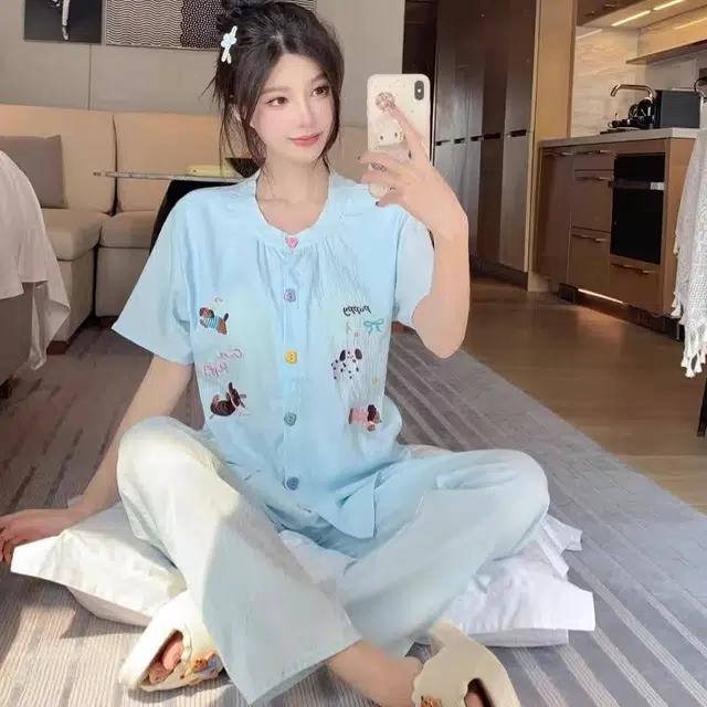 俏韵 圆领带胸垫短袖卡通家居服可外穿睡衣套装 女款