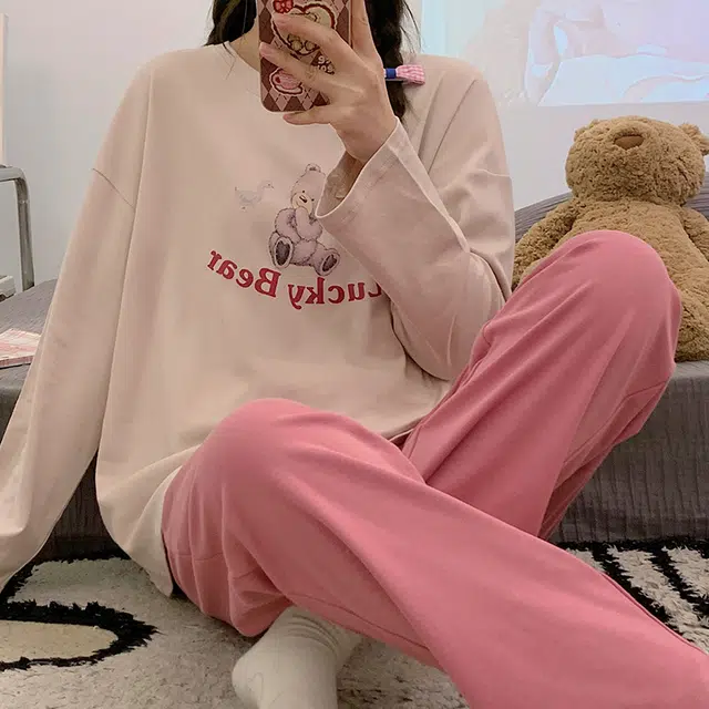 俏韵 圆领春秋季款仿棉长袖简约印花休闲甜美可爱薄款舒适家居服可外穿睡衣套装 女款