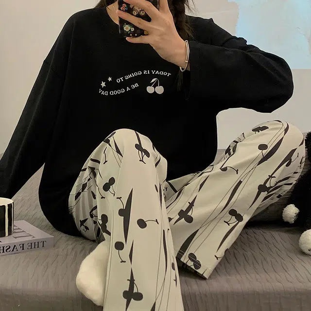 俏韵 圆领春秋季仿棉长袖简约印花休闲风甜美薄款舒适家居服可外穿睡衣套装 女款