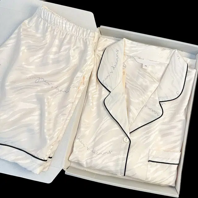 俏韵 翻领时尚短袖休闲家居服可外穿睡衣套装 男女同款