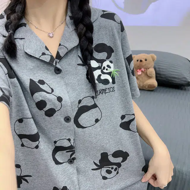 俏韵 翻领卡通熊猫高级感短袖凉感薄款家居服可外穿睡衣套装 男女同款