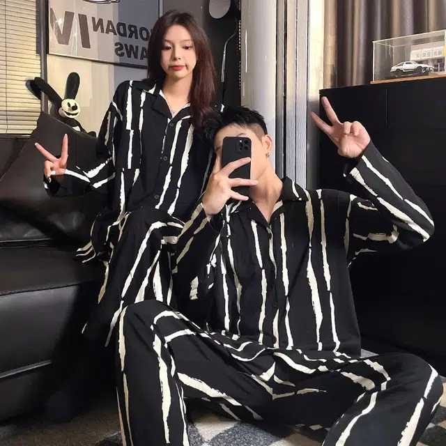 俏韵 亲肤柔软长袖长裤高级感条纹家居服可外穿睡衣套装 男女同款