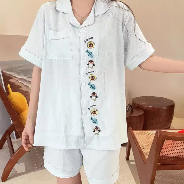 俏韵 翻领卡通企鹅舒适短袖短裤甜美家居服可外穿睡衣套装 女款