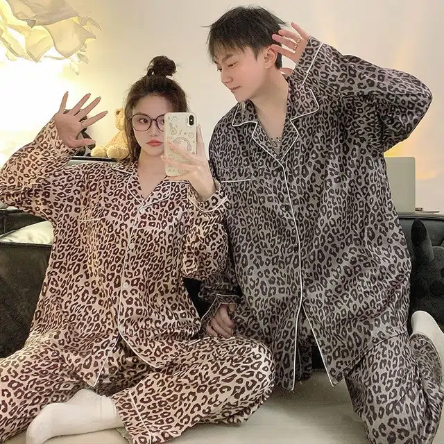 俏韵 凉感透气冰丝开衫长袖长裤可外穿睡衣套装 男女同款