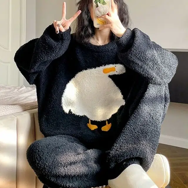 俏韵 半边绒加厚卡通长袖长裤家居服睡衣套装 女款 黑色