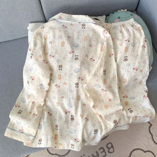 俏韵 翻领卡通春秋季云朵棉长袖长裤甜美印花可爱薄款家居服可外穿睡衣套装 女款