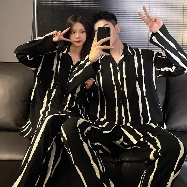 俏韵 亲肤柔软长袖长裤高级感条纹家居服可外穿睡衣套装 男女同款