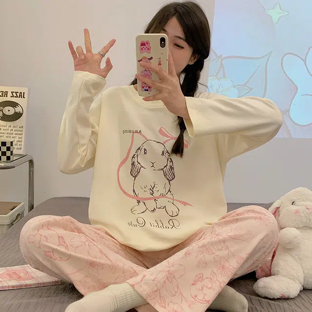俏韵 圆领卡通春秋季仿棉长袖长裤简约印花休闲甜美薄款舒适家居服可外穿睡衣套装 女款