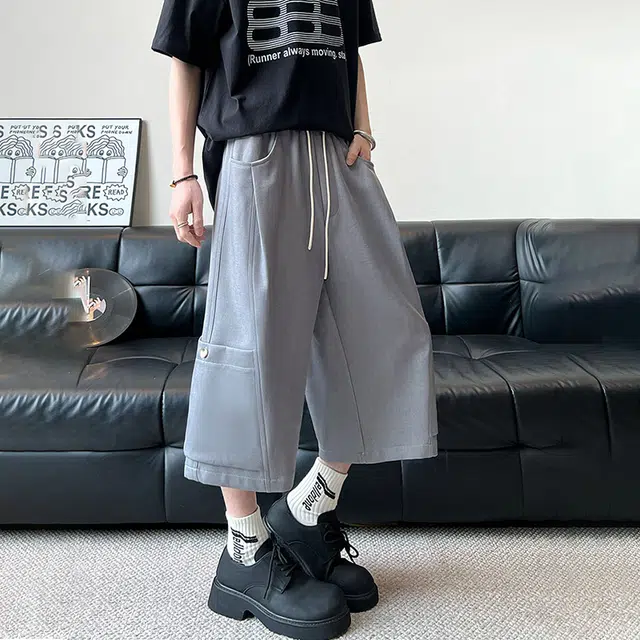 宾力克 美式复古纯色基础款无性别主义日常户外通勤百搭宽松舒适直筒冰丝休闲短裤 男女同款
