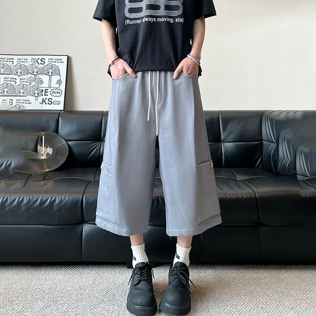 宾力克 美式复古纯色基础款无性别主义日常户外通勤百搭宽松舒适直筒冰丝休闲短裤 男女同款