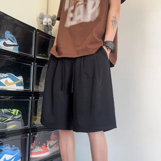 宾力克 美式高街复古简约纯色基础款五分裤潮牌宽松日常户外通勤薄款百搭运动休闲短裤 男女同款
