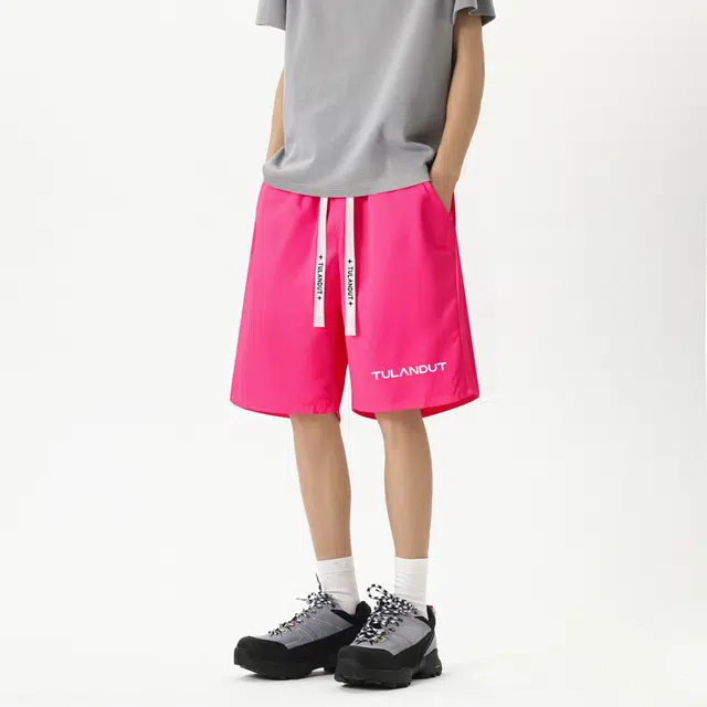 图兰朵 夏季复古潮流痞帅纯色高街简约设计时尚宽松无束缚感经典松紧抽绳系带百搭薄款凉爽随性自在户外运动休闲短裤 男女同款