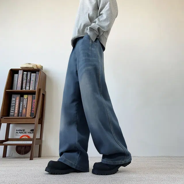 图兰朵 美式复古高街重工水洗做旧猫抓痕猫须阔腿弯刀裤高级感中腰显高显瘦柔软不硬亲肤舒适百搭日常通勤直筒牛仔裤 男女同款